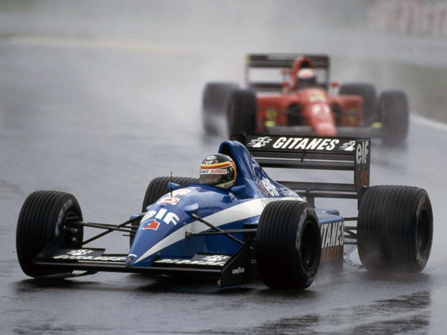  Ligier JS35 1991 года  (фото 1 из 2)